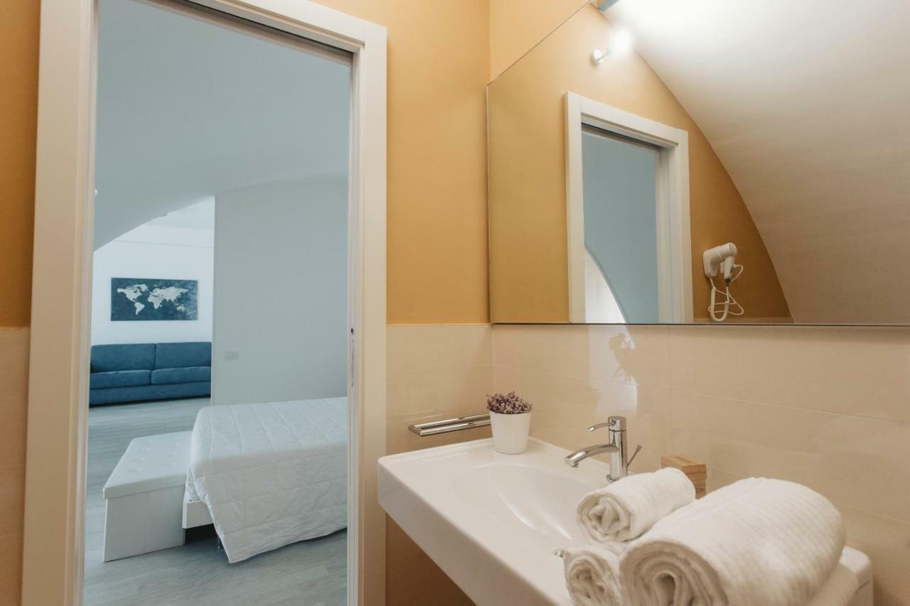 Il Giramondo Suite&Room Self Check-In マテーラ エクステリア 写真